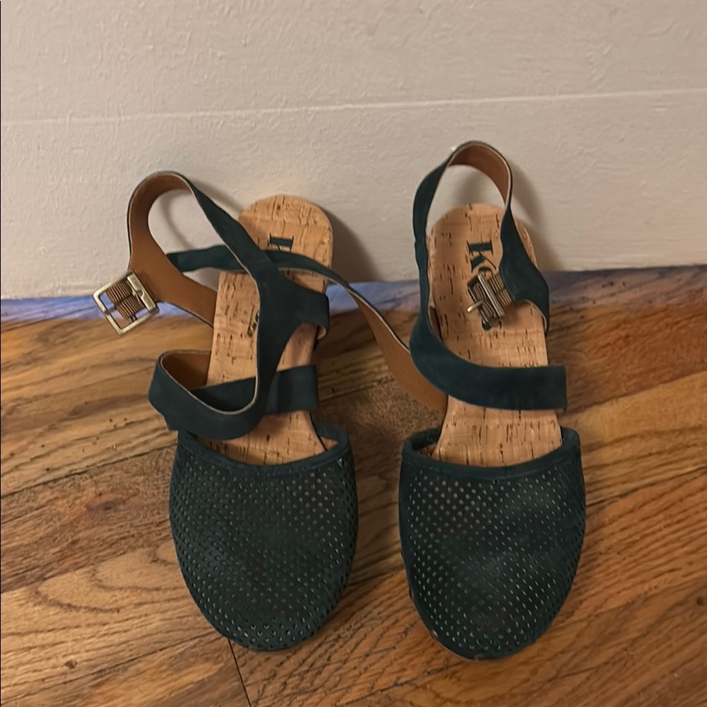 Korks Green clog Sandals 7M